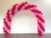 Arche de ballons torsadés nacrés au meilleur prix