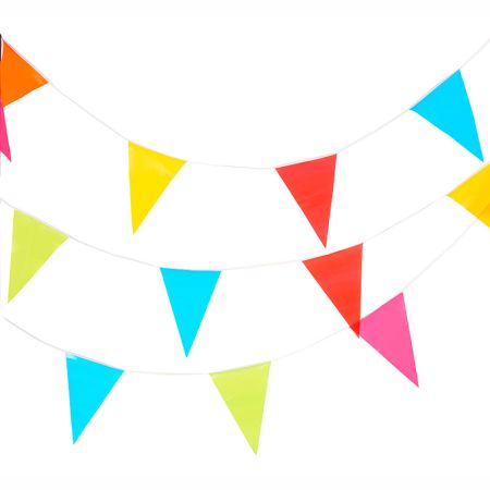 Guirlande Plastique Fanion G&eacute;ants Multicolore 10m