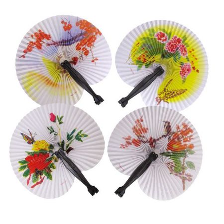 Eventail Chinois avec des Fleurs en Plastique et Papier
